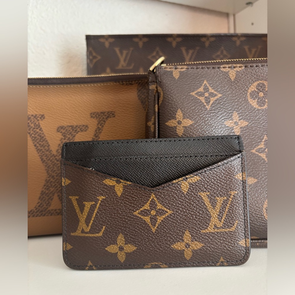 Louis Vuitton Monogram Card Holder - Neo style
